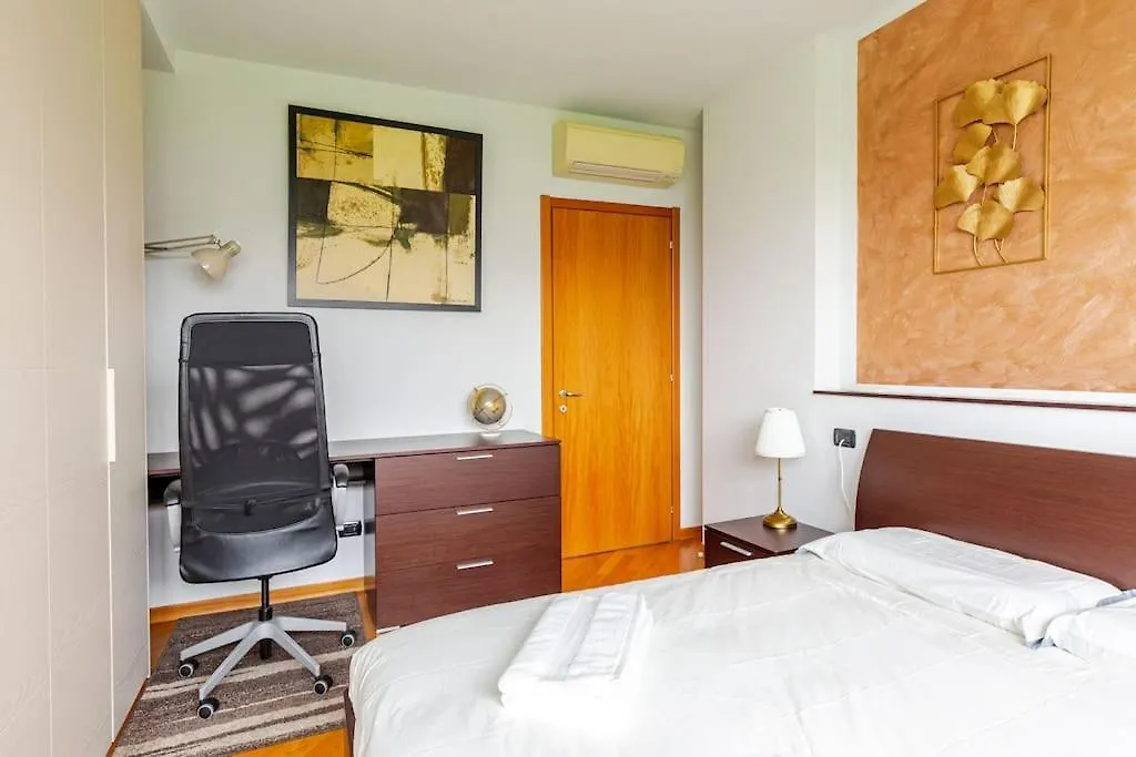 Oasi Di Relax Con Box Privato E Balcone, Vicino M1 Διαμέρισμα Μιλάνο