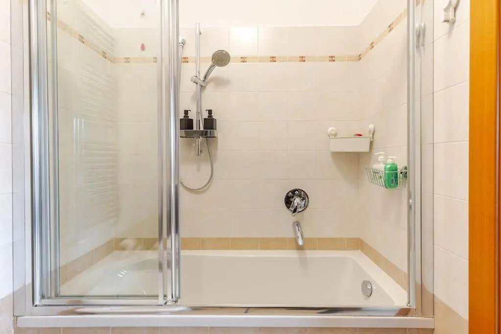 Oasi Di Relax Con Box Privato E Balcone, Vicino M1 Διαμέρισμα Μιλάνο 0*,